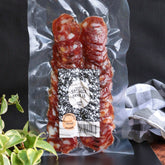 Salame Com Castanha De Barú Fatiado 100G - Sagrada Familia